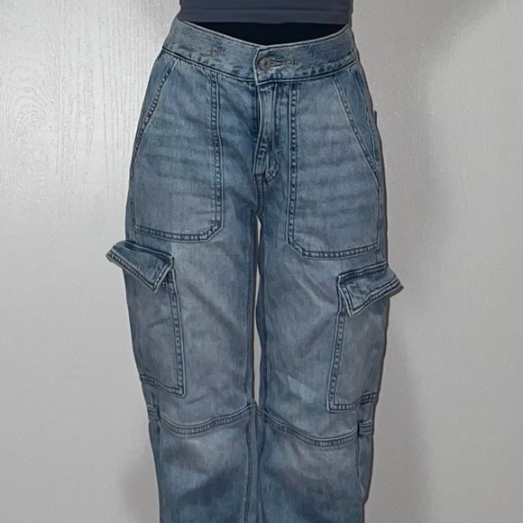 American Eagle cargo pants - Picture 2 of 4